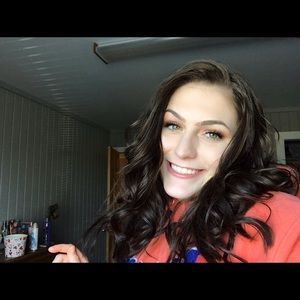 Meet your Posher, Jazmyn